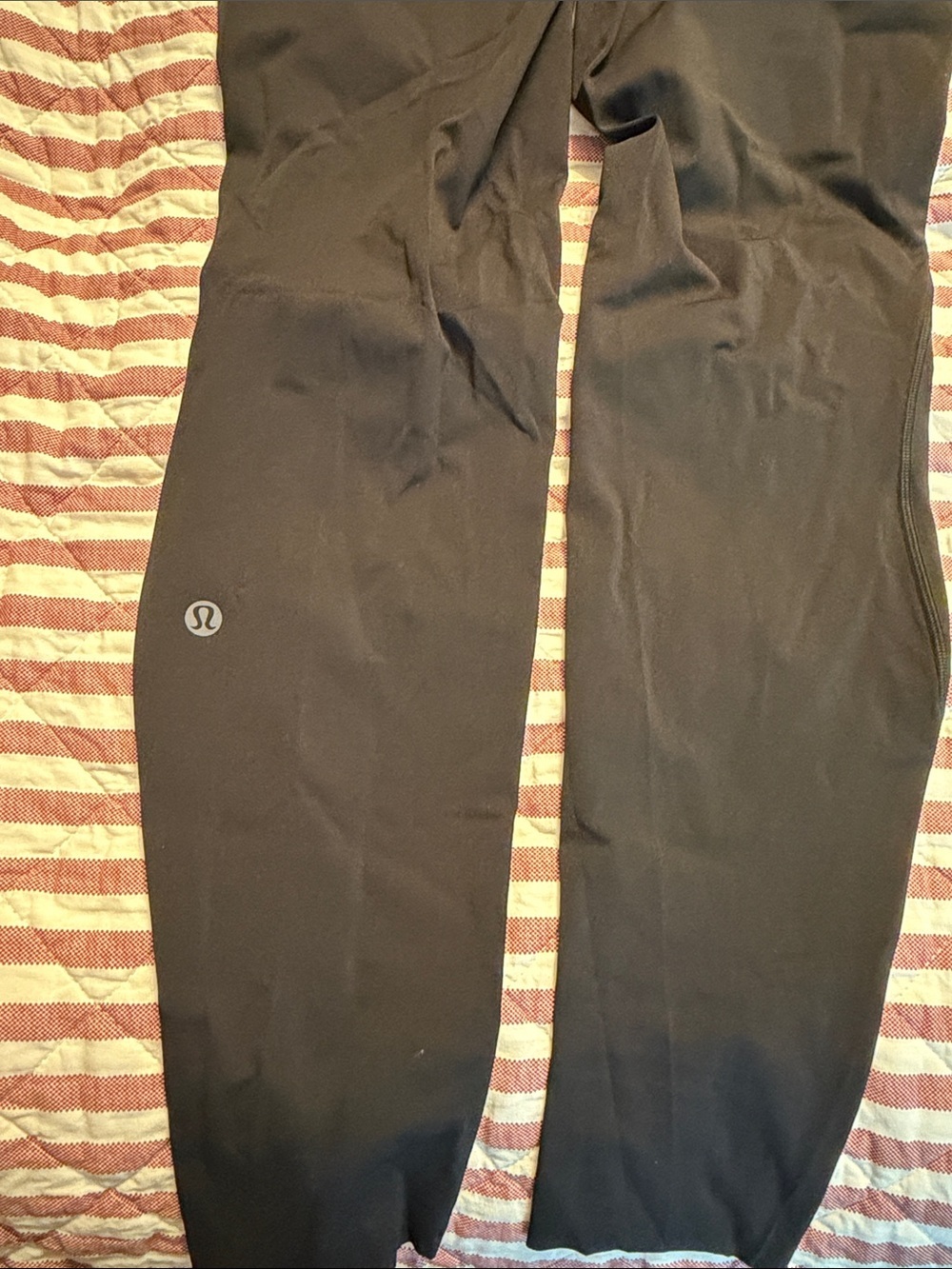 BNWT lululemon base pace HR tight- 28” - Picture 3 of 6